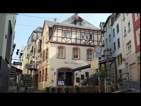 Zell (Mosel), Sehenswürdigkeiten der sehr alten Stadt im Moseltal