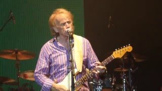 Al Jardine feat. Brian Wilson & Blondie Chaplin - Help Me, Rhonda [Live at Bluesfest Byron Bay 2016]