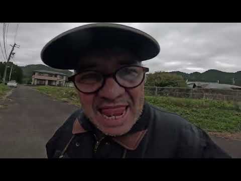 My friend from Japan is very rich.