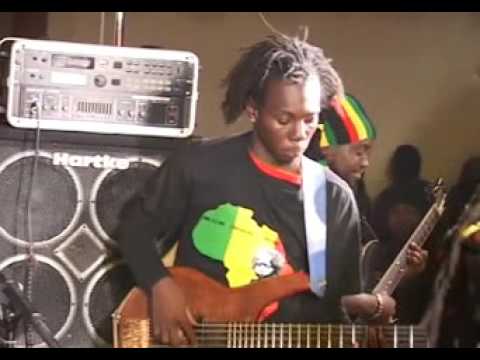 REGGIE JAH BLESS LIVE IN RHONE 1