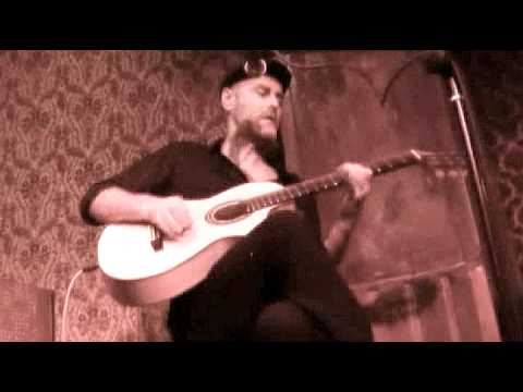 YUKAZU -  090911 - Kaffee Burger Berlin