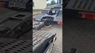 Volvo FH 500 キャリアカー販売用 + 車両運搬トレーラ - 画像 4 | Autoline JP Volvo FH 500 キャリアカー + 車両運搬トレーラ | 画像 4 - Autoline