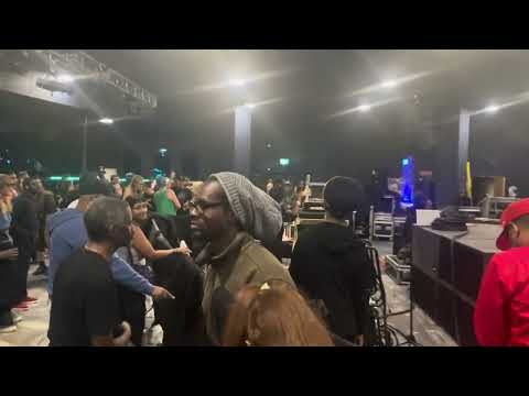 Aba Shanti-I playing Ashanti Selah meets Matic Horns - Redemption Horns [Last Dubplate] @ EartH 23/9