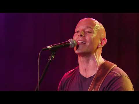 James Fox - Hold Onto Our Love - Eurostarz in Concert