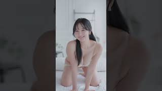 Gái xinh văn phòng mặc bikini 2 mảnh nhỏ xíu như không mặc vậy có đẹp không p227?