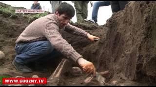 В Надтеречном вновь найдено захоронение времен ВОВ.