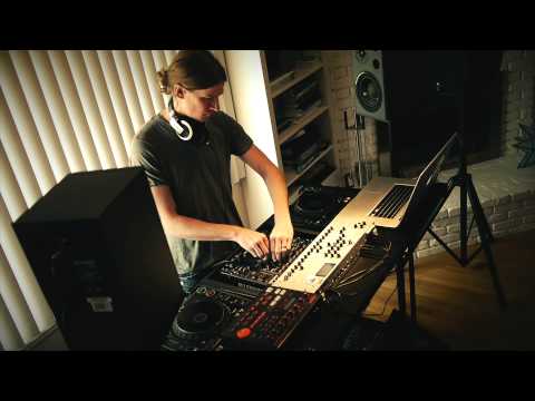 Trey Smith DJ MIx 003 - Live Video Tech House DJ Mix Series