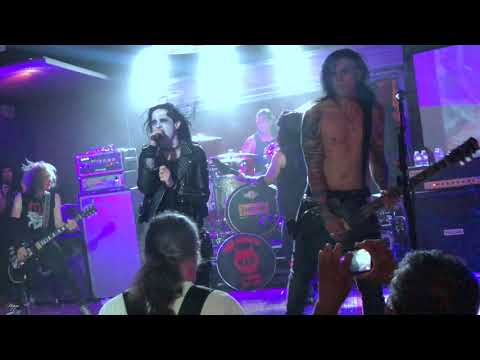 download lagu mp3 mp4 Murderdolls Beyond The Valley Bonus Tracks, download mp3 Murderdolls Beyond The Valley Bonus Tracks free download mp3, download mp3 Murderdolls Beyond The Valley Bonus Tracks