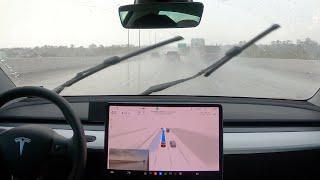 Does Tesla Full Self Driving Work In The Rain?