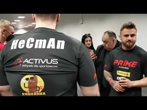 HECMAN CHCE ZABRAĆ RĘKAWICE AMBRO PO WALCE NA PRIME SHOW MMA 1