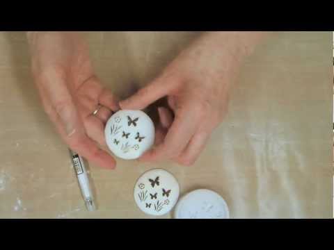 Butterfly Meadow - cupcake silicone sugarcraft mould Butterfly Meadow - cupcake silicone sugarcraft mould