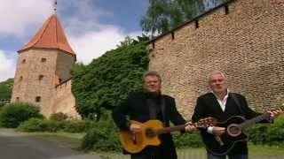 Olsen Brothers -Mr. Tambourine Man Music video 2003