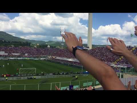 Fiorentina and Cagliari's tribute to Davide Astori - 13th Minute