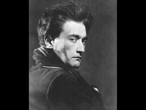 «Antonin Artaud and the Theatre of Cruelty» (2020), δημιουργία-αφήγηση: Louis Hillenbrand. Εισαγωγικό ντοκιμαντέρ για το θέατρο της σκληρότητας του A. Artaud στην αγγλική γλώσσα.