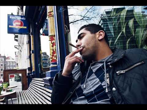Sjaak Ft. Dubbel O Plein - Wees Stil