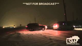preview picture of video '3-5-15 Tunica, MS Prius Pulls Out a Stuck Jeep *Brandon Clement*'