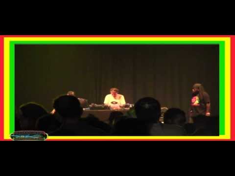 MUNGO'S HI FI ft YT & solo banton - i don,t want no ice cream \ digital dub @ dour festival 2013