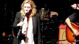 The Traitor Martha Wainwright Live Leonard Cohen Cover
