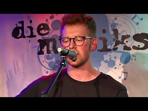 Ðennis Live Bonn @RheinBühne – Demokratie Rockt – Achterbahn