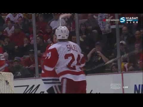 1-1 GOAL Dave Bolland (Blackhawks & Red Wings), 01/22/2011