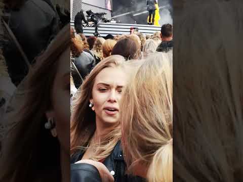 Marco borsato in de kuip met maan 5 junu 2019