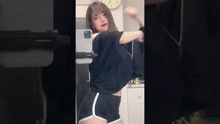 【美女】ソソラレル