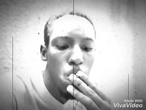 DerrYck k YG & Davis Khalifa kip in' de blunt on fire😎