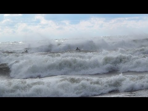 Wicked Wind & Waves On Lake Michigan!