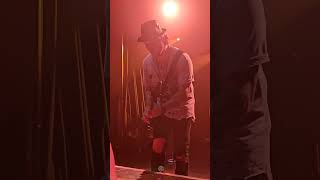 Seize the Day solo from DBC show 2024 #synystergates #seizetheday #avengedsevenfold