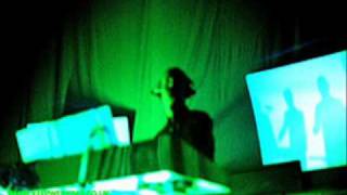 KRAFTWERK - SHOWROOM DUMMIES (Tokyo 1981)