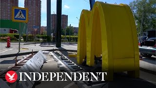 McDonald’s golden arches pulled down from Moscow restaurant