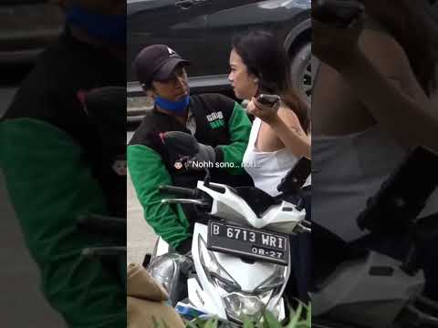 gimana menurut Abang dan Mpok? #gojek #shorts #viral #ojol