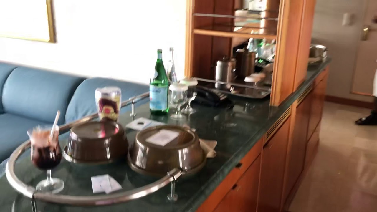 Rhapsody of the Seas - Cabin 8016 - Video 2