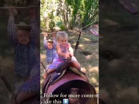 kids schooling #how to riding horses😍