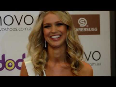 Raw Footage : Miss Universe 2012 - Renae Ayris