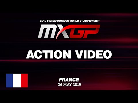 Clement Desalle passes Jeremy Seewer - MXGP Race 1 - MXGP of France 2019