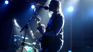 She Keeps Bees - Gimme