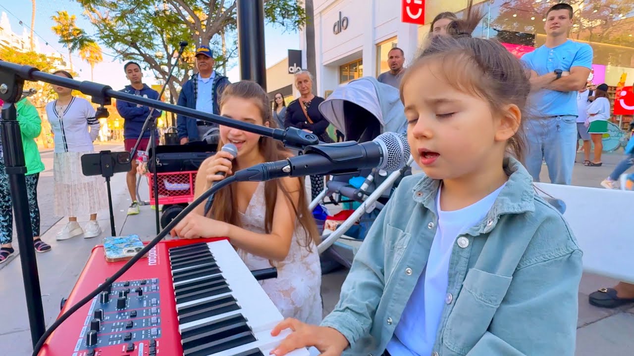 Crowd Stops in Awe as 4-Year-Old Sings ‘Goodness of God’