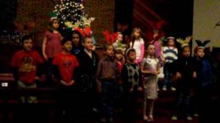 KIDS Club Christmas - Song 4 of 6 - Deck The Halls