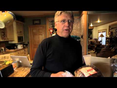 download lagu mp3 mp4 Julian Bread Sponge, download lagu Julian Bread Sponge gratis, unduh video klip Julian Bread Sponge