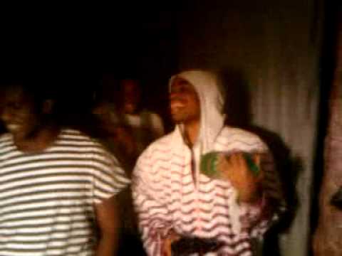 YmB, Cp n Thug3 n da lab on dat drank!!