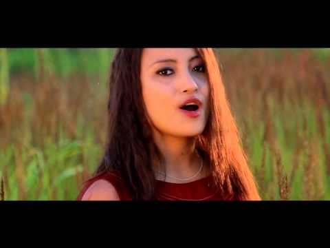 Esther Khiangte — i tan ka awm