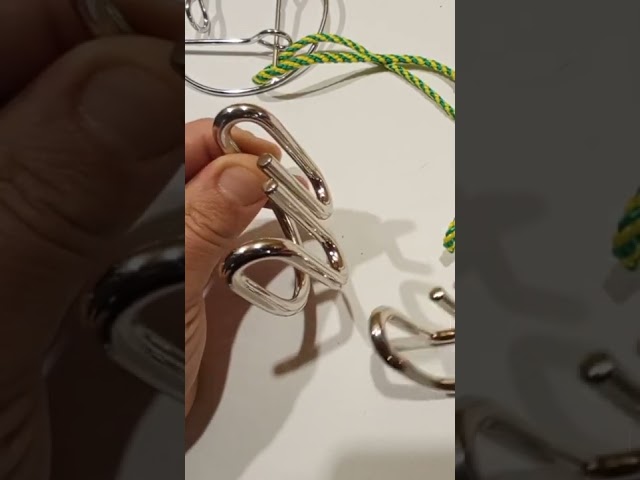 Vídeo relacionado con Rompecabezas Metal,Juegos Ingenio,9 Puzzle Metal Set,Juegos Ingenio Adultos,IQ Test Unlock Juguetes,IQ Puzzles Challenge,Juegos de Logica Educativos,Rompecabezas Regalo para Adultos Adolescentes