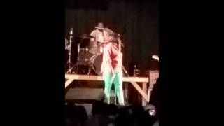 LJ Echols and Little brother showing out