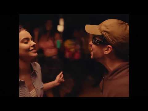 Tiago PZK, Myke Towers, Bad Bunny, Kevvo, Noriel - Traductor REMIX (Video Oficial)