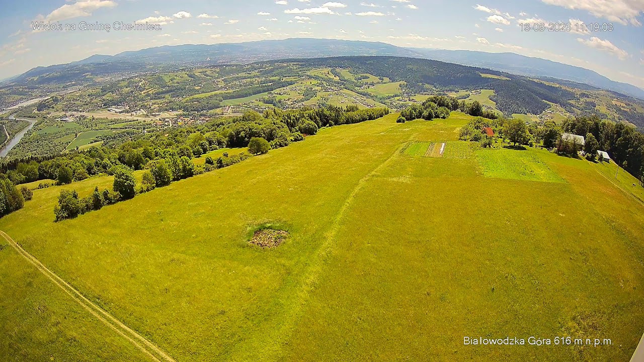 Live webcam view of Białowodzka Góra Summit Panorama