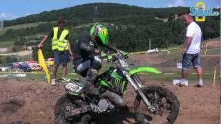 preview picture of video 'Campionatul national de Motocross - Etapa 5 Sibiu 2011 - Antrenamente Amatori + Veterani'