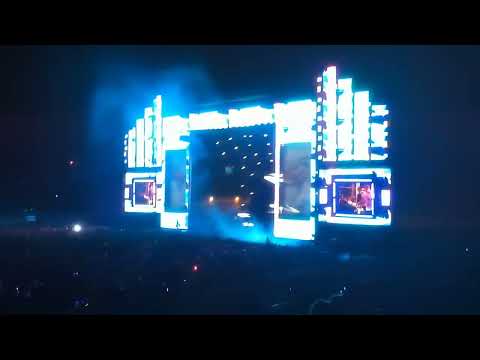 Above & Beyond 2010 EDC - Electric Daisy Carnival Los Angeles (Stereo Multicam)
