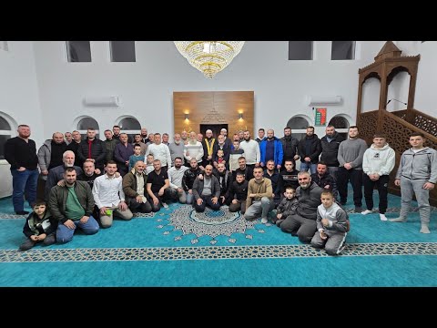 mr. Sead-ef. Islamović-U borbi protiv siromastva