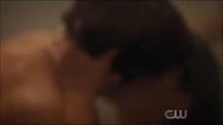 Jane Rafael 4x10 Shower SEX scene